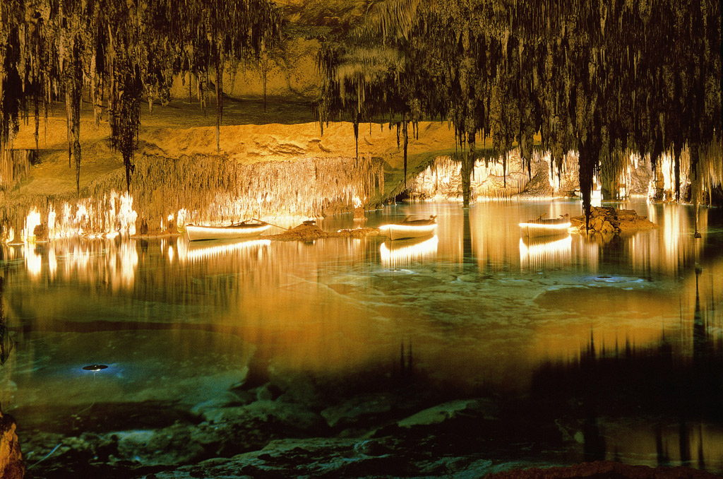 Las Cuevas Del Drach En Mallorca Sala Vip De Grupo Europa   Drach 